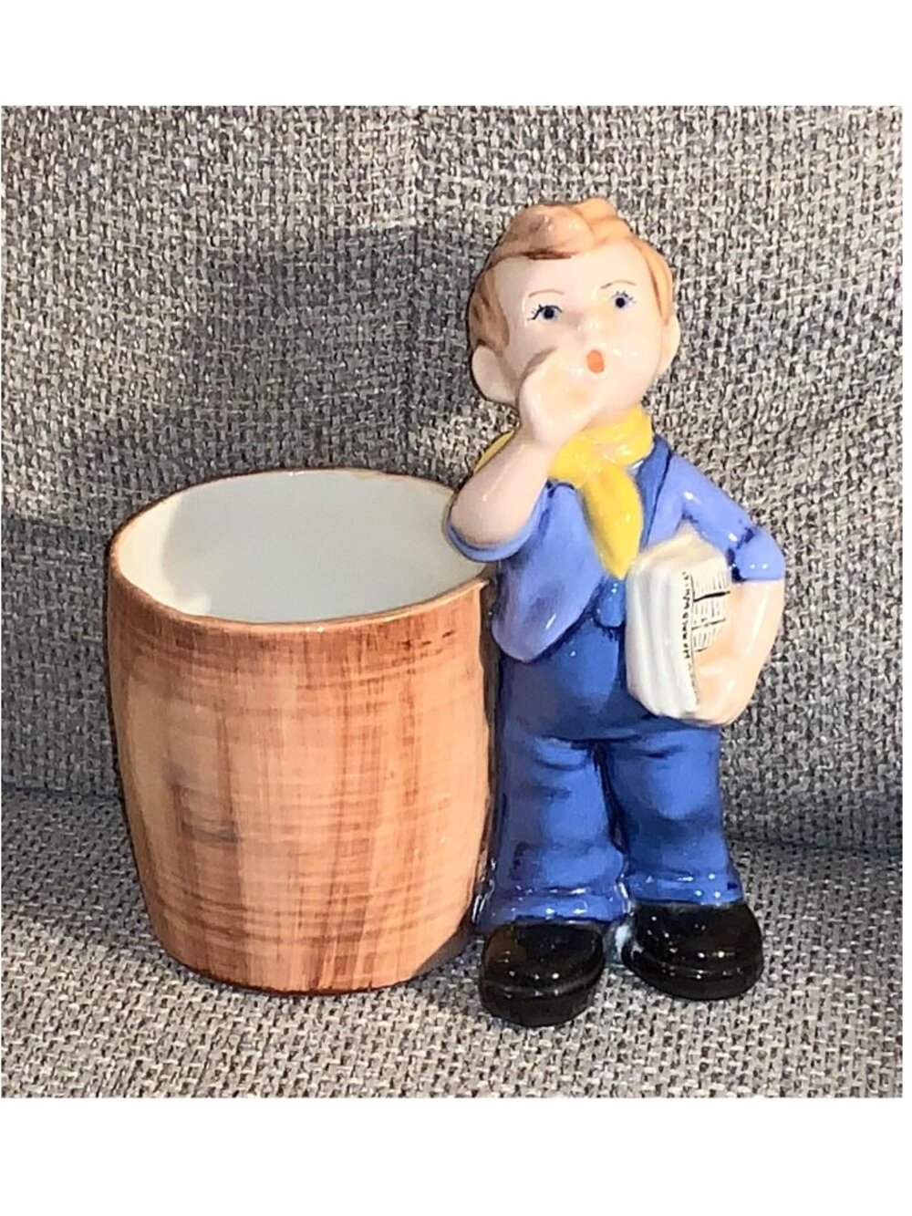 Vintage Newsboy Glazed Glossy Small Ceramic Planter